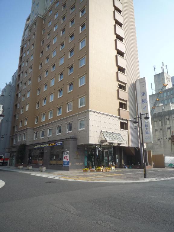 Toyoko Inn Hiroshima Heiwa-Odori Bagian luar foto
