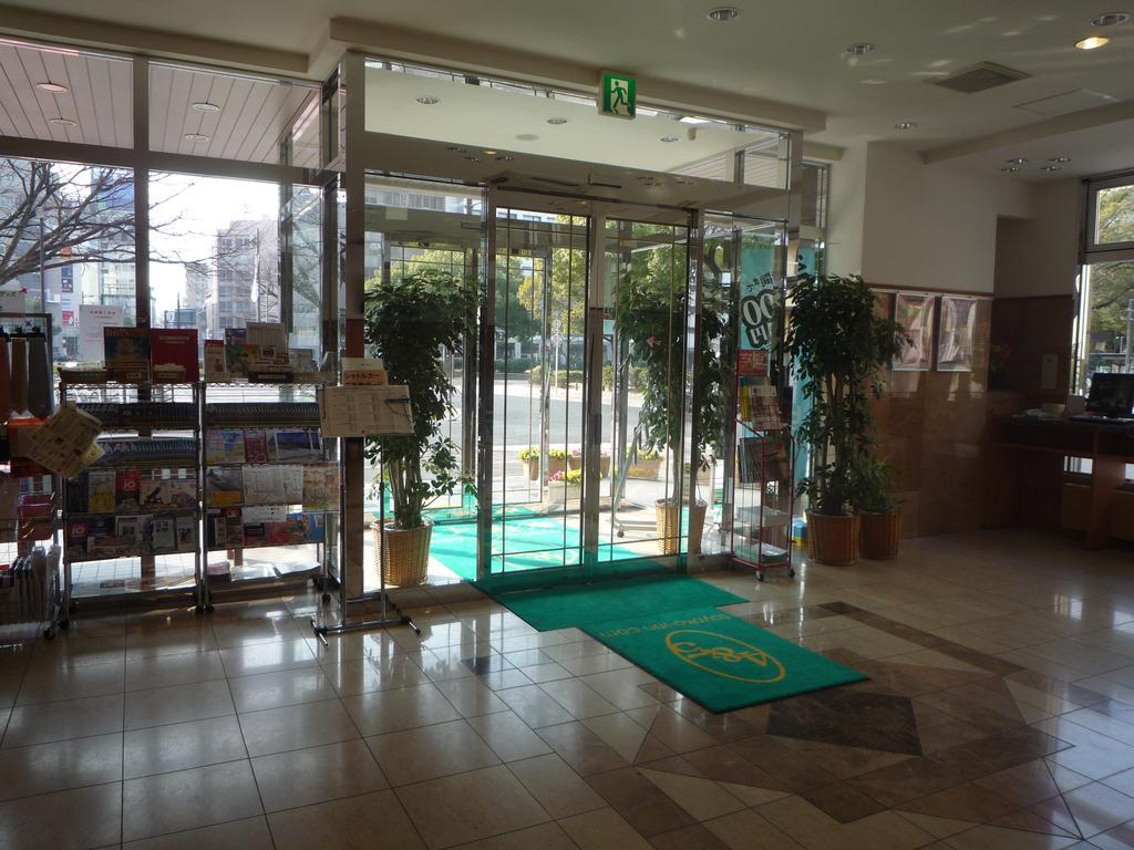 Toyoko Inn Hiroshima Heiwa-Odori Bagian luar foto